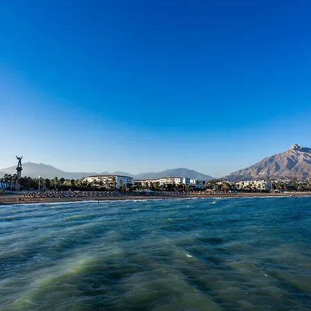 By Riva - Luxurious, Exclusive 2 Bedroom Inside Puerto Banus