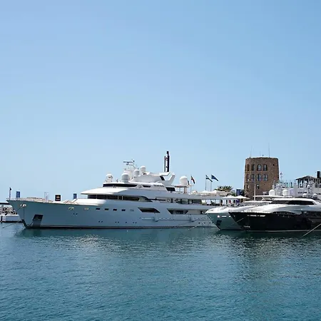 公寓 By Riva - Luxurious, Exclusive 2 Bedroom Inside Puerto Banus 马尔韦利亚