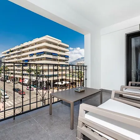Apartment By Riva - Luxurious, Exclusive 2 Bedroom Inside Puerto Banus