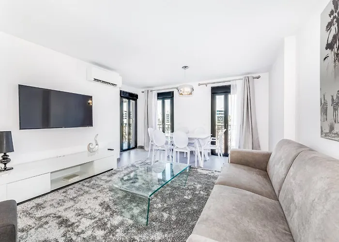 Apartmán By Riva - Luxurious, Exclusive 2 Bedroom Inside Puerto Banus Marbella