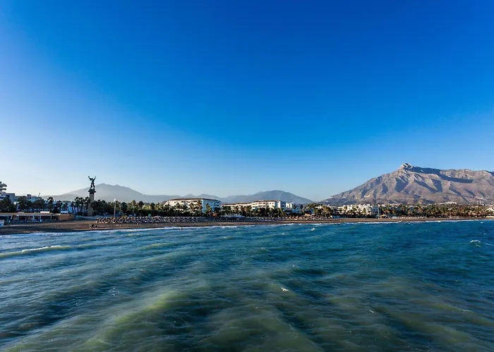 By Riva - Luxurious, Exclusive 2 Bedroom Inside Puerto Banus