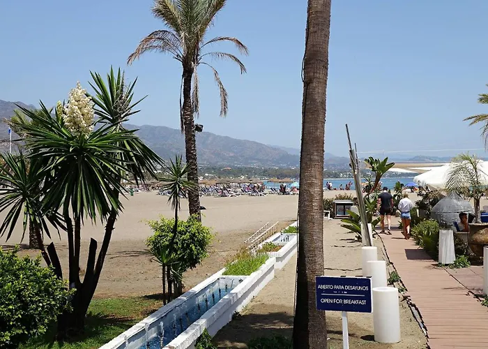 By Riva - Luxurious, Exclusive 2 Bedroom Inside Puerto Banus Apartmán Marbella