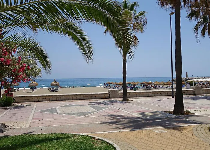 By Riva - Luxurious, Exclusive 2 Bedroom Inside Puerto Banus