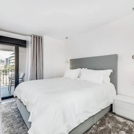 By Riva - Luxurious, Exclusive 2 Bedroom Inside Puerto Banus *