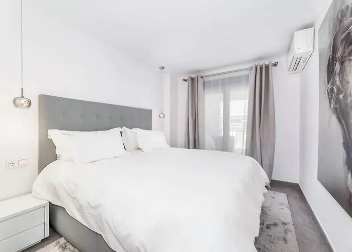 By Riva - Luxurious, Exclusive 2 Bedroom Inside Puerto Banus * Marbella